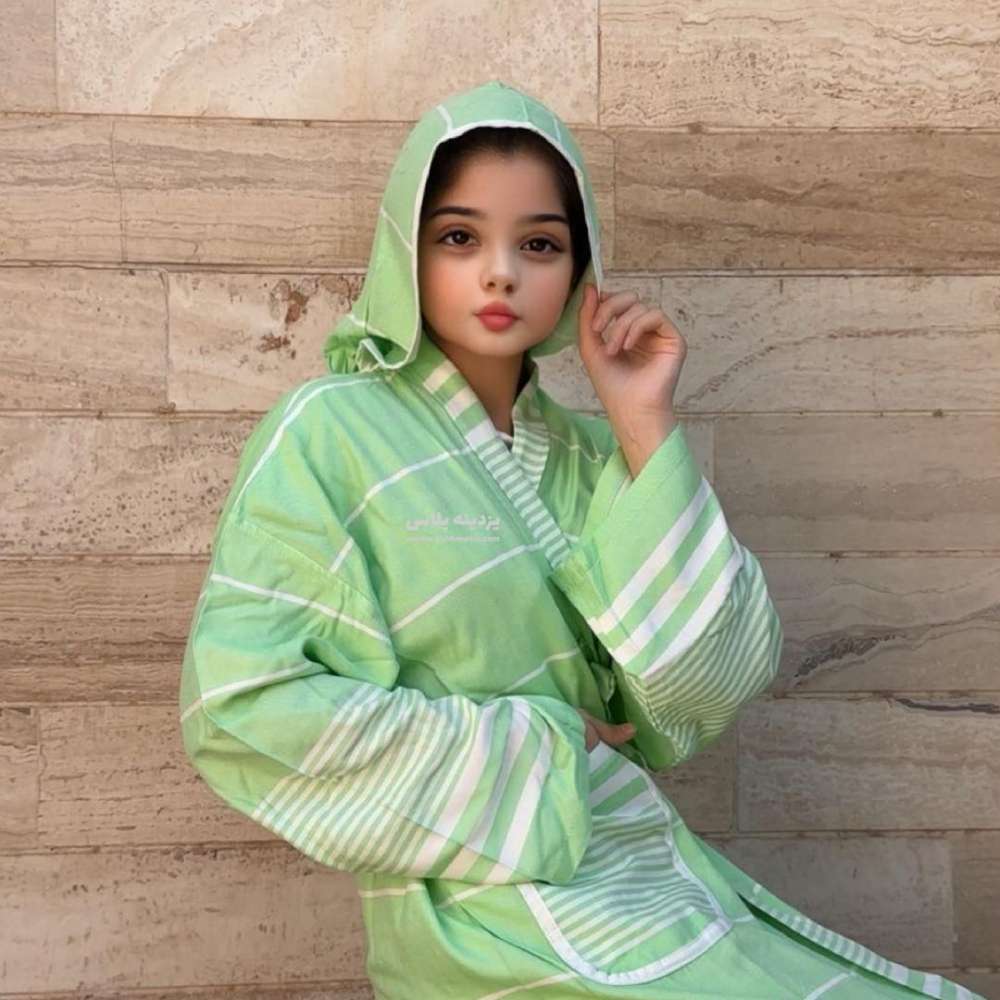 تن پوش سبز مغز پسته ای سفید